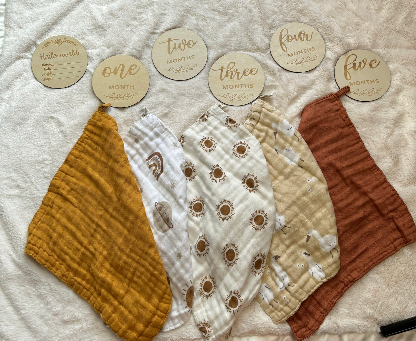 Neutral Muslin Burp Cloth